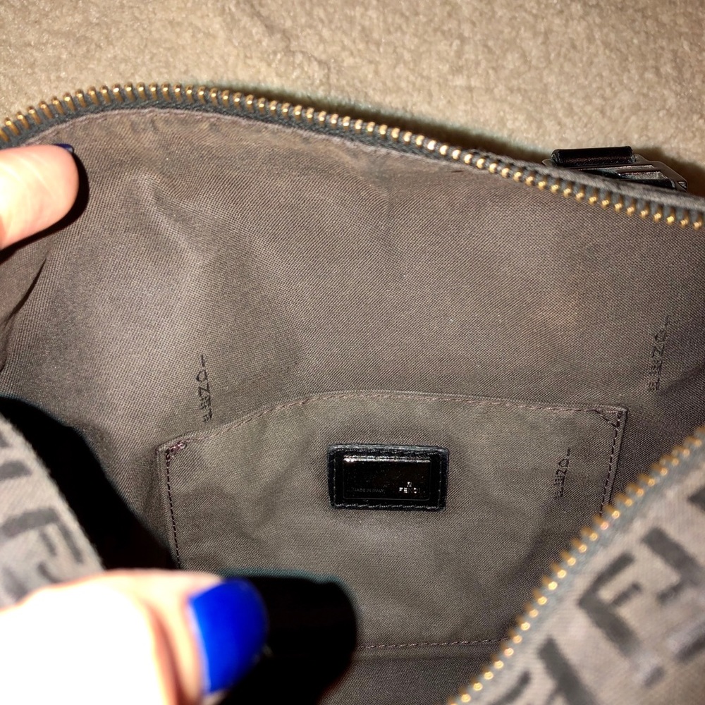 Fendi purse - Picture 4 of 5